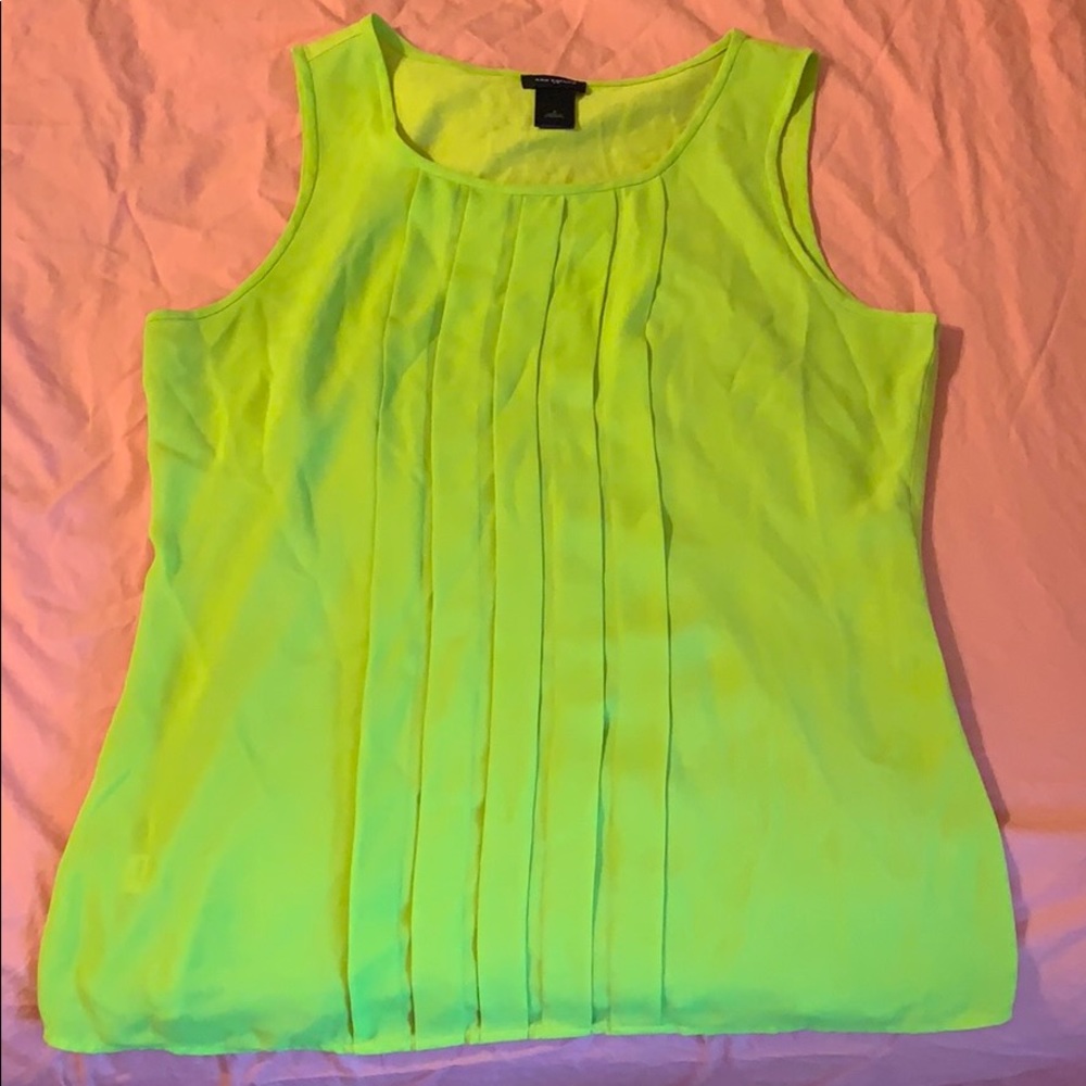 Sleeveless blouse